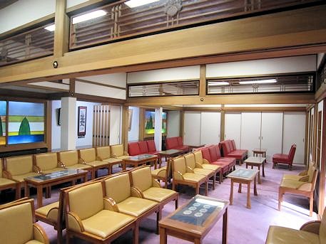 大神神社の親族控室