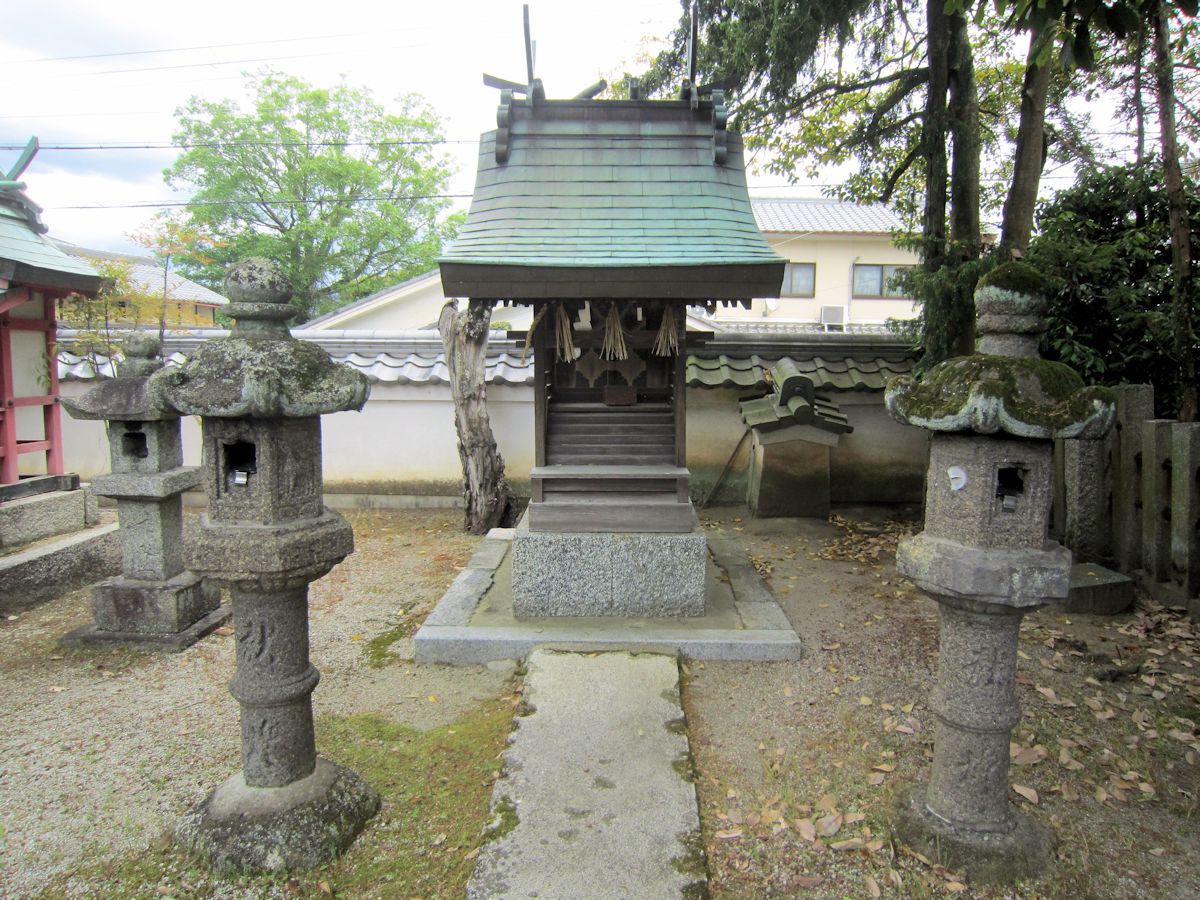 笠縫神社