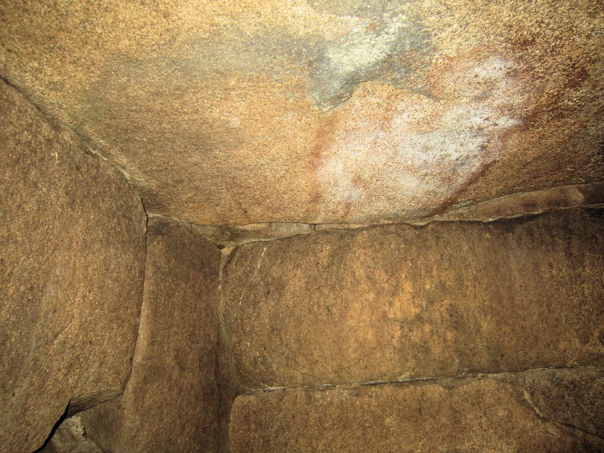 エンドウ山古墳の横穴式石室