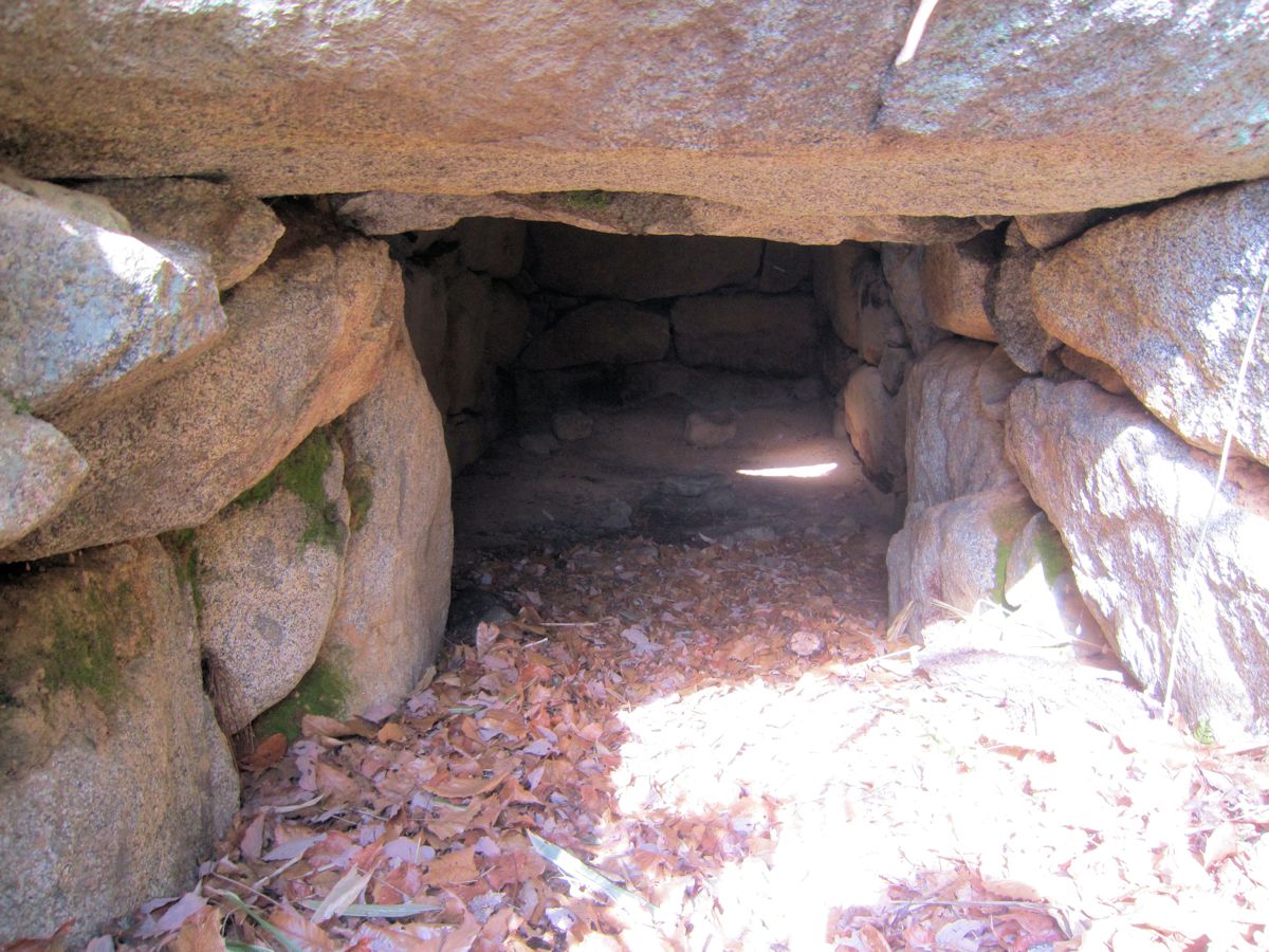 Kajiyama ancient tomb