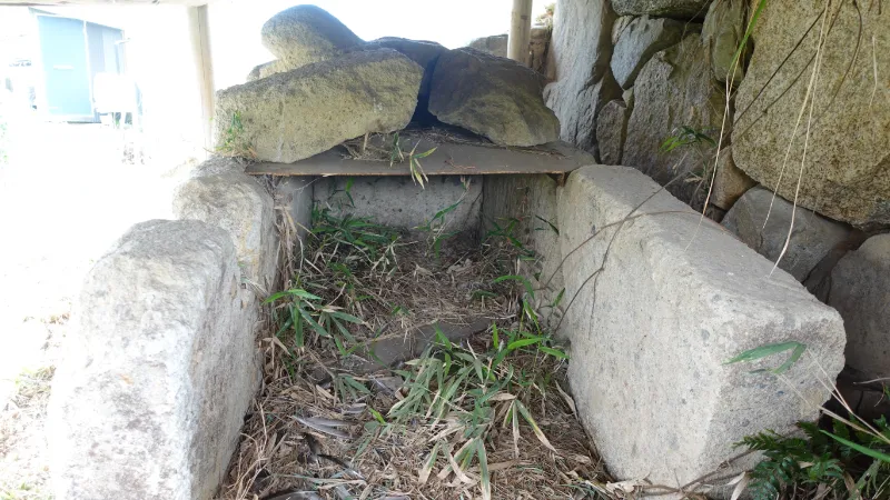 芝塚２号墳の家形石棺