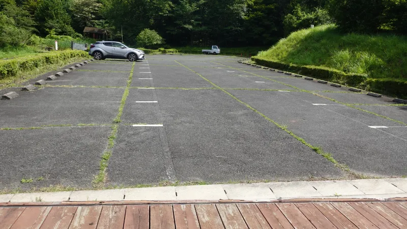 神野山フォレストパーク展望デッキの駐車場
