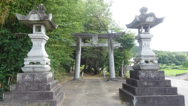 東寺田八幡神社の鳥居
