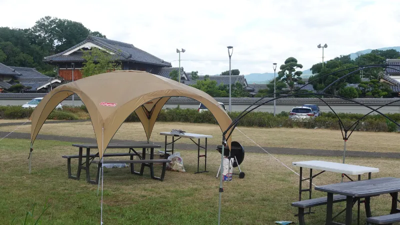 新沢千塚古墳群公園のテント