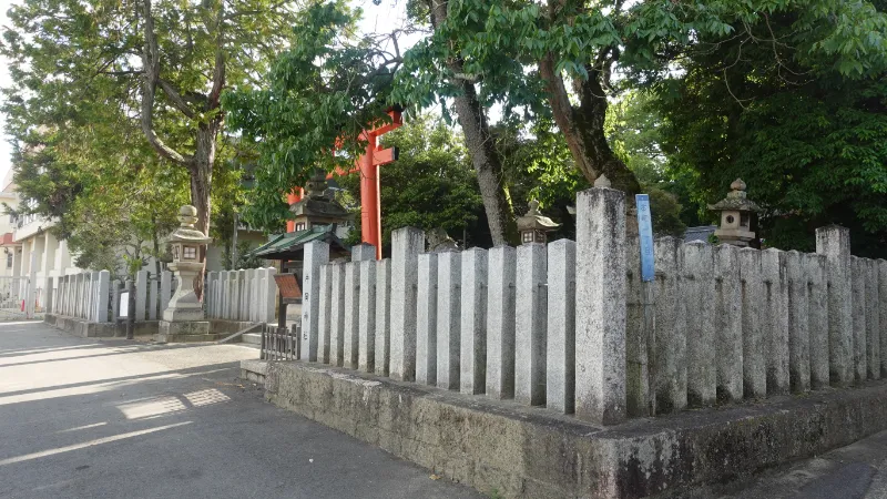 王寺町の片岡神社
