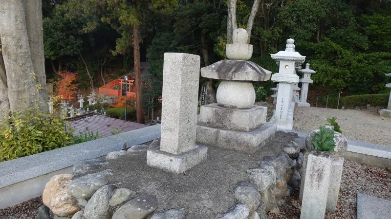 安倍文殊院のウォーナー塔