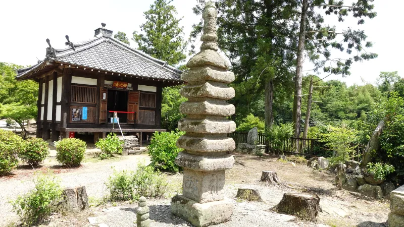 栄山寺七重石塔