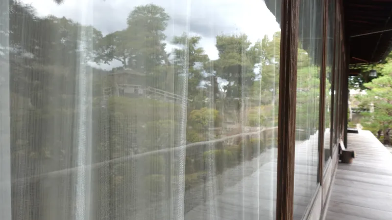 吉城園の手打ガラス