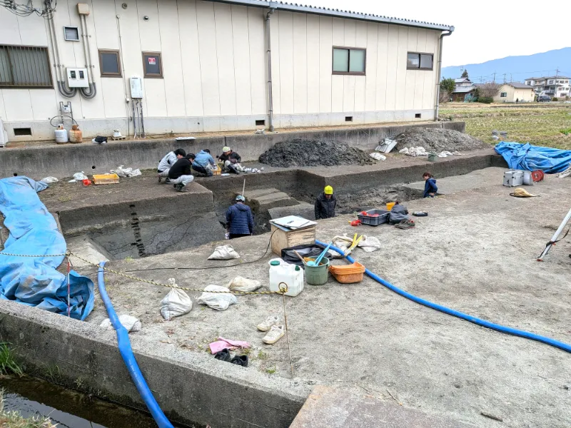 箸墓古墳の渡り土堤